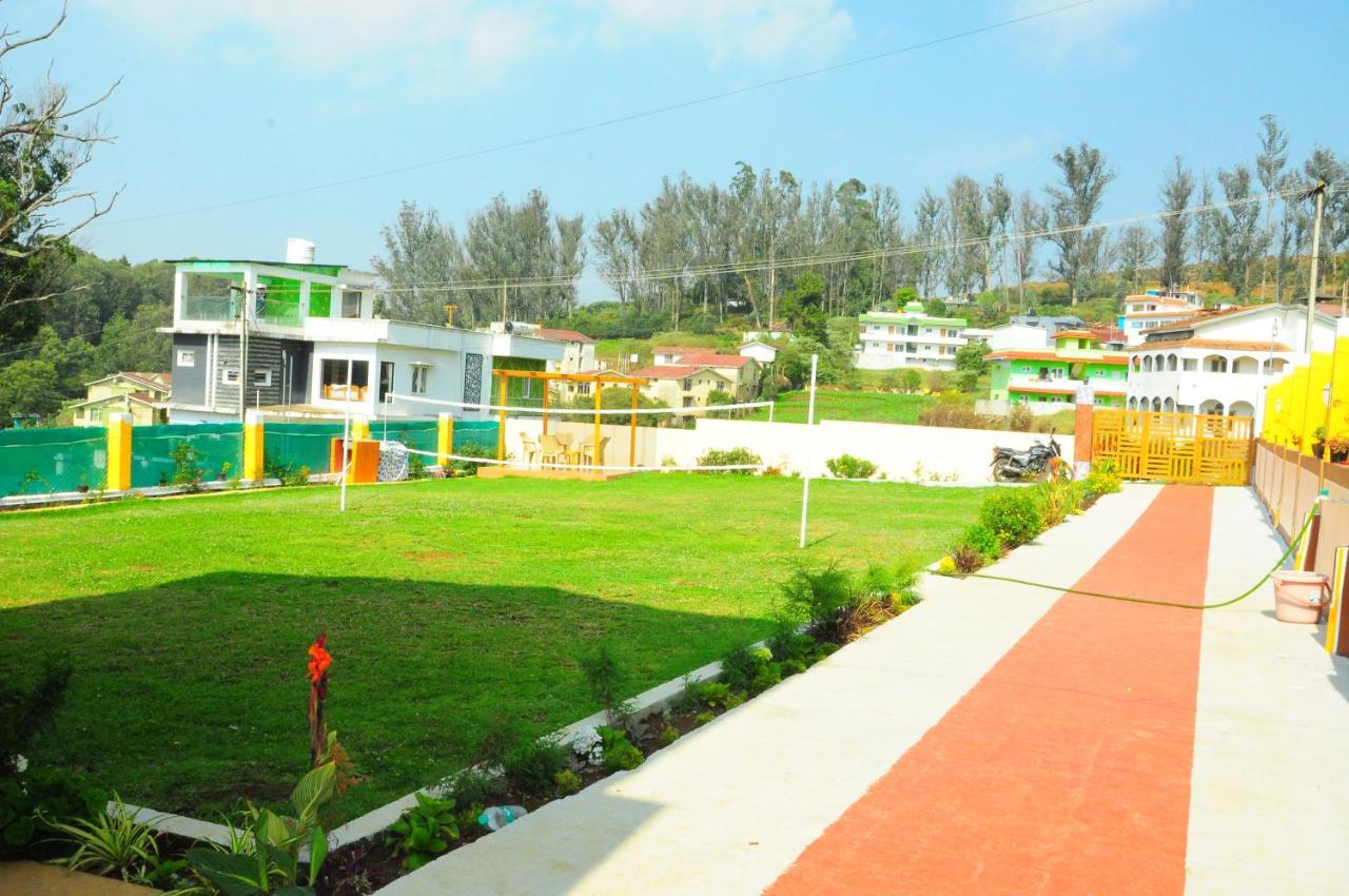 Rose Garden Enclave For Families & Executives Bed & Breakfast Udagamandalam Exterior photo