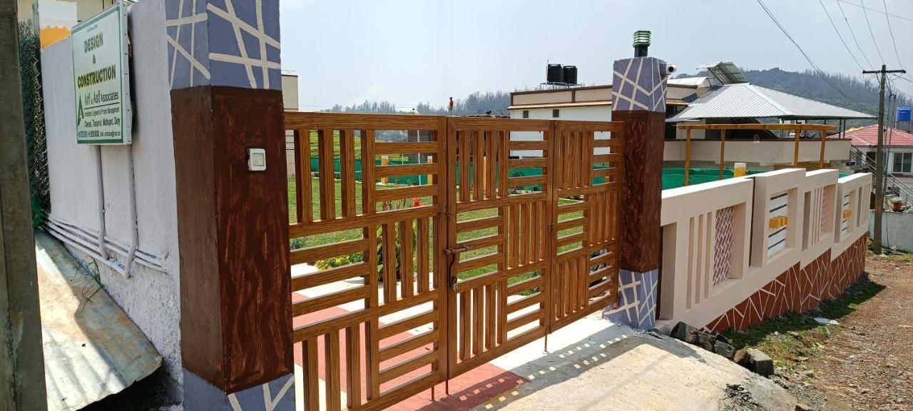 Rose Garden Enclave For Families & Executives Bed & Breakfast Udagamandalam Exterior photo