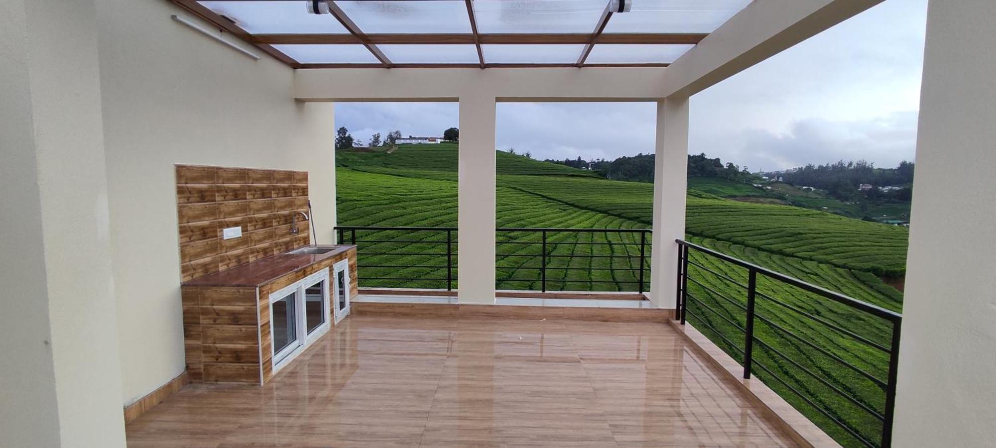 Rose Garden Enclave For Families & Executives Bed & Breakfast Udagamandalam Exterior photo