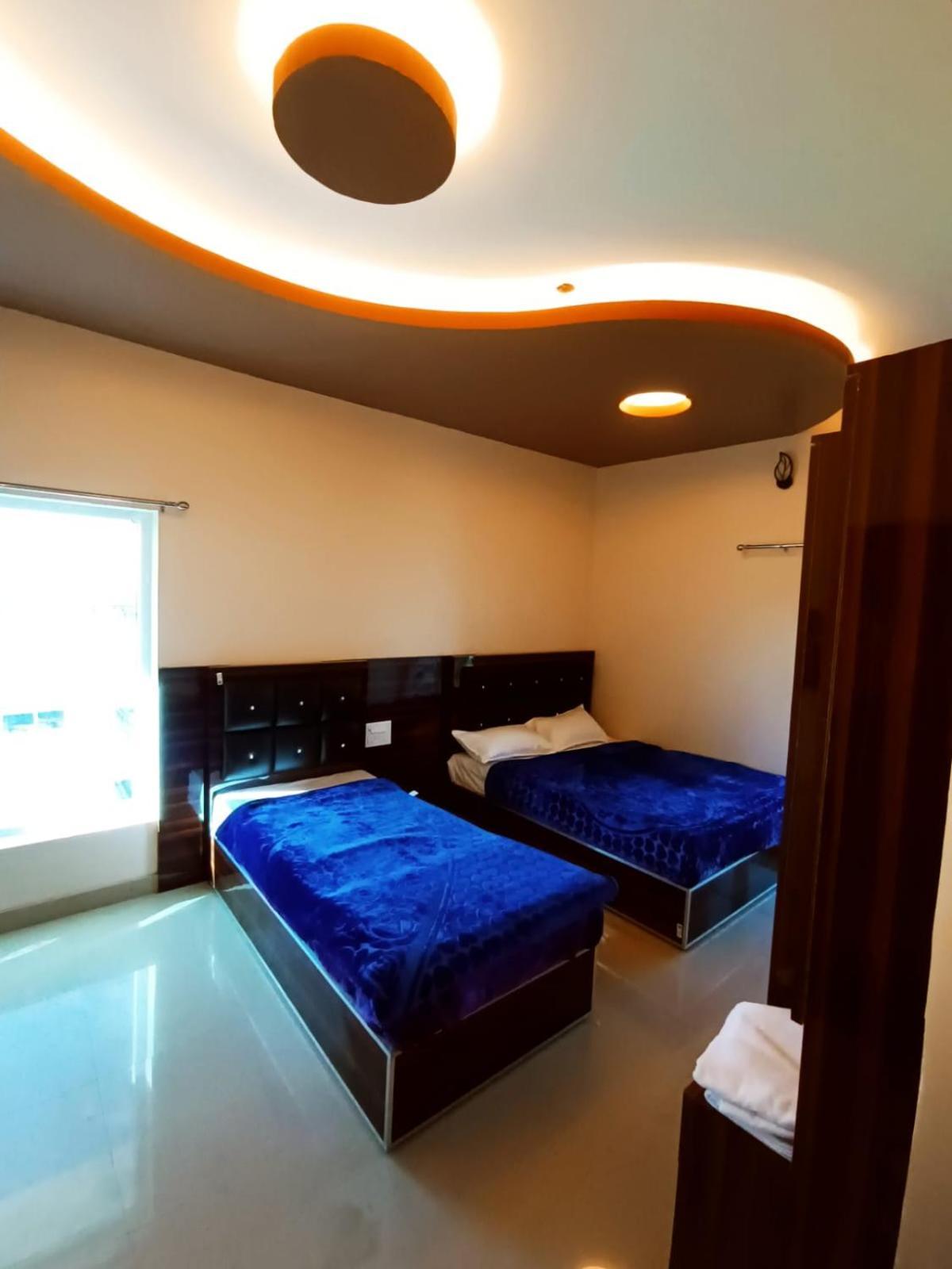Rose Garden Enclave For Families & Executives Bed & Breakfast Udagamandalam Exterior photo